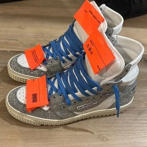 Off White On court Sneakers